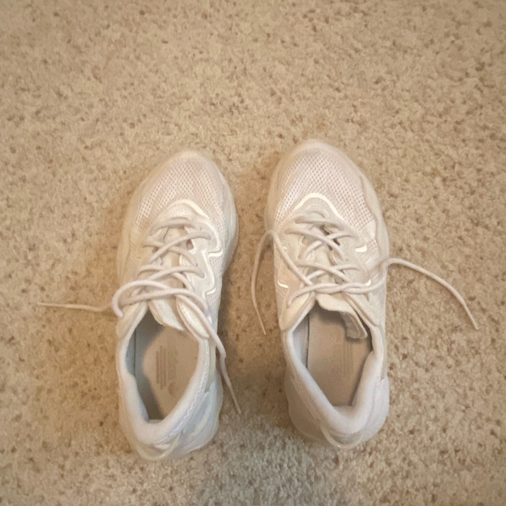 Adidas Ozweego Shoe